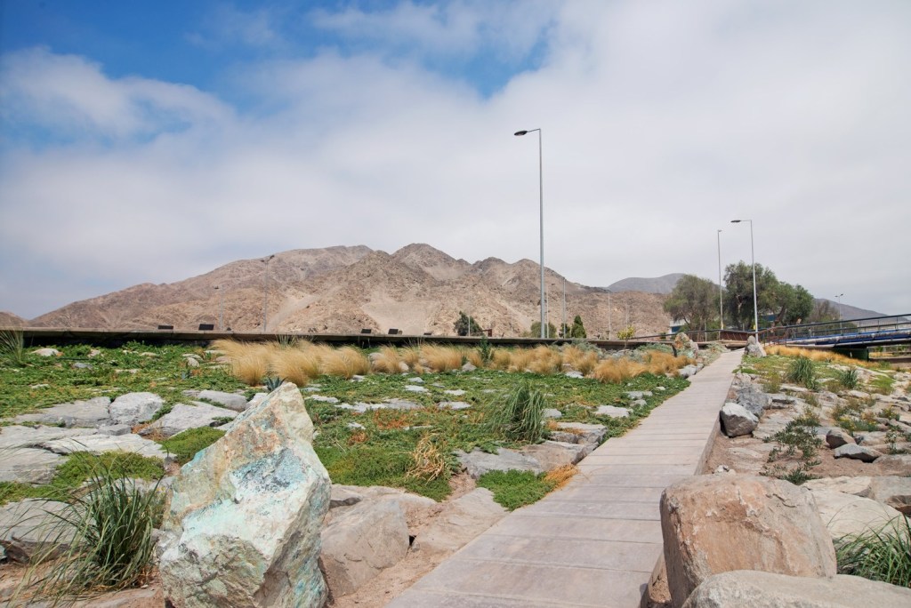 Kaukari 城市公园i / Teodoro Fernández Arquitectos