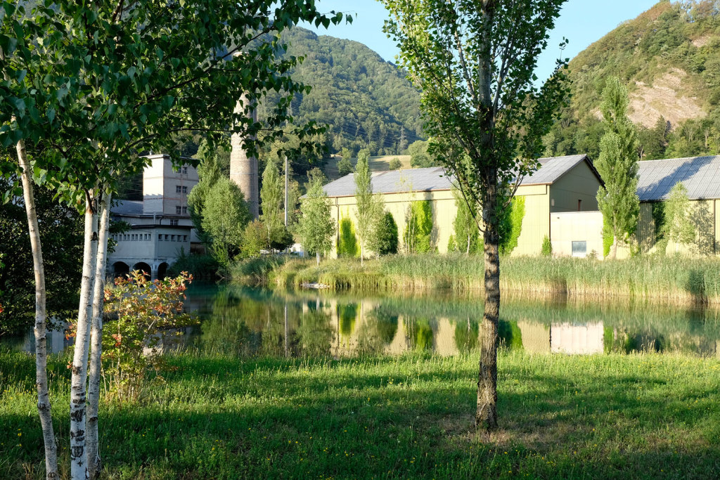 瑞士低位工厂池塘Lower Factory Pond