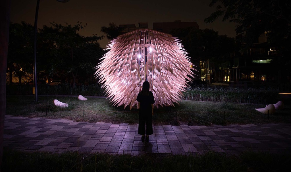 呼吸的灯笼THE LIVING LANTERN /NEON (后)疫情时代的艺术装置